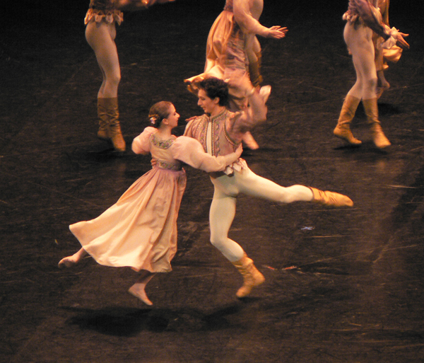December 2005, Myriam Ould-Braham et Emmanuel Thibault,<br>Danse Napolitaine